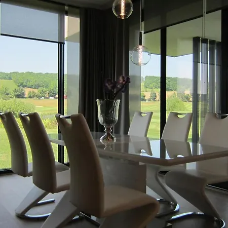 Luxury “green” Zala Springs Διαμέρισμα Zalacsány